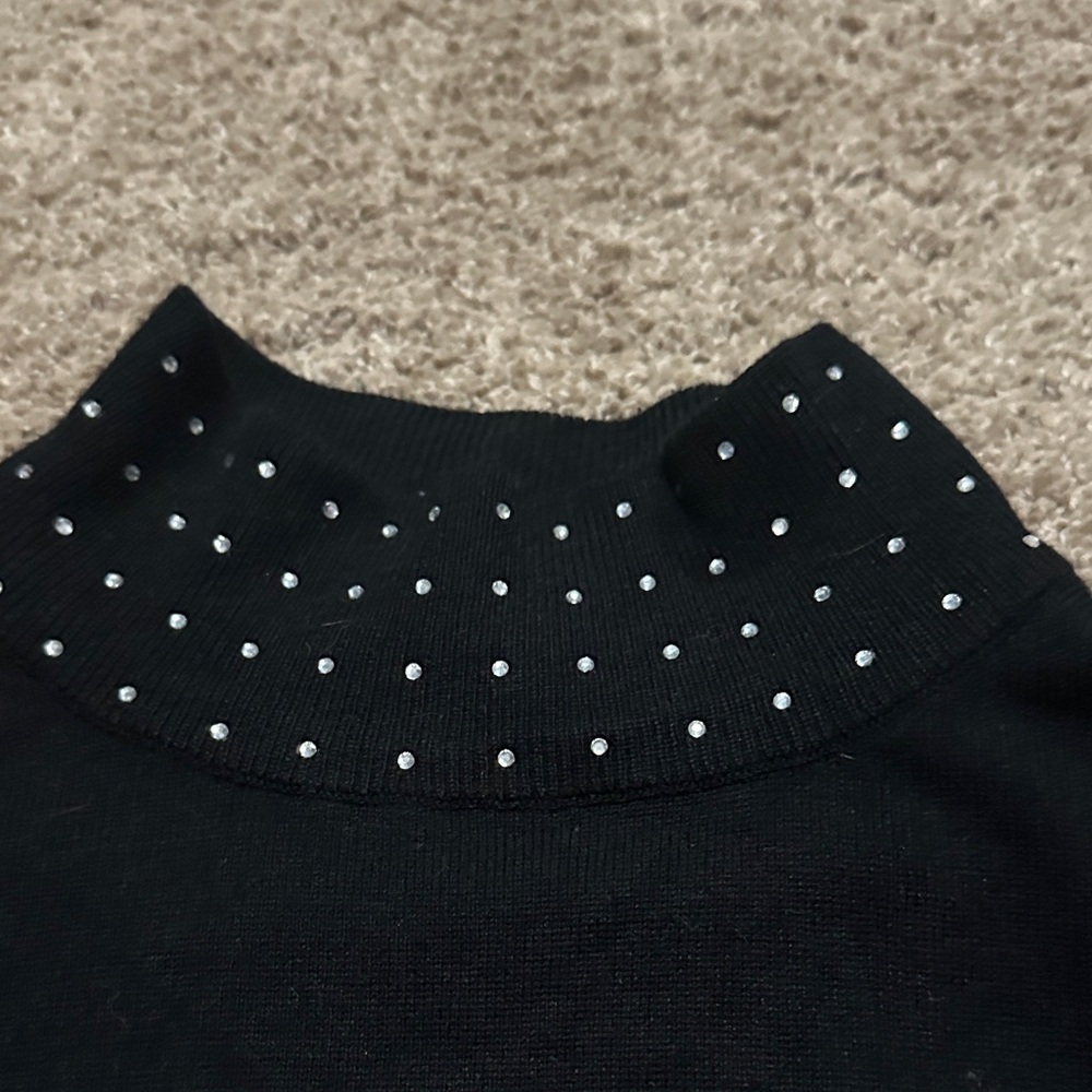 Cable & Gauge Sweater with Santa's Lil' Helper Design - Picture 6 of 7